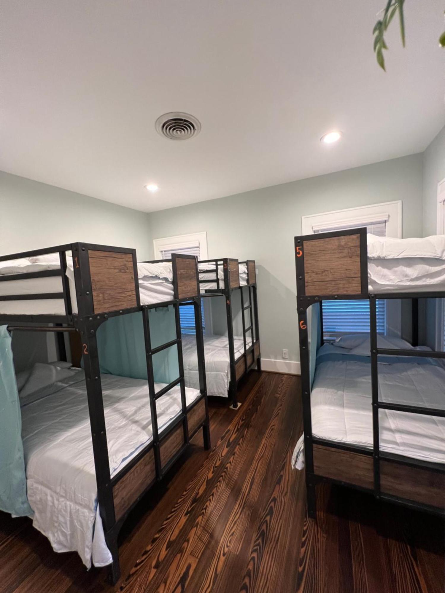 Hostel Mycrib Houston